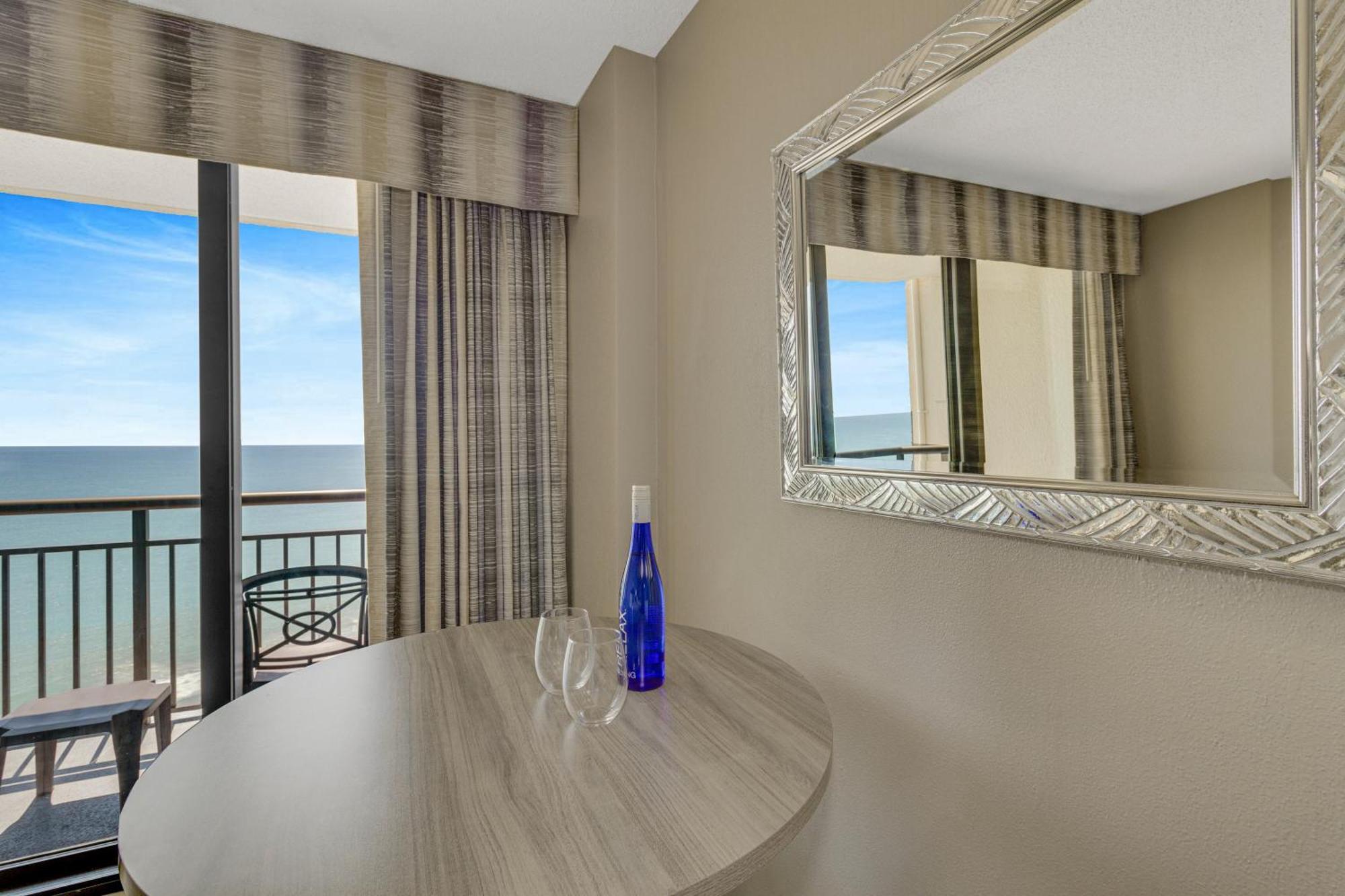 Oceanview Studio Escape With Beach Steps Away! 1828 Myrtle Beach Eksteriør billede